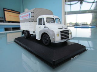 miniature